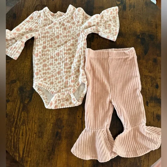 Carter's Pink and White Striped Pajama Set - Picture 7 of 9